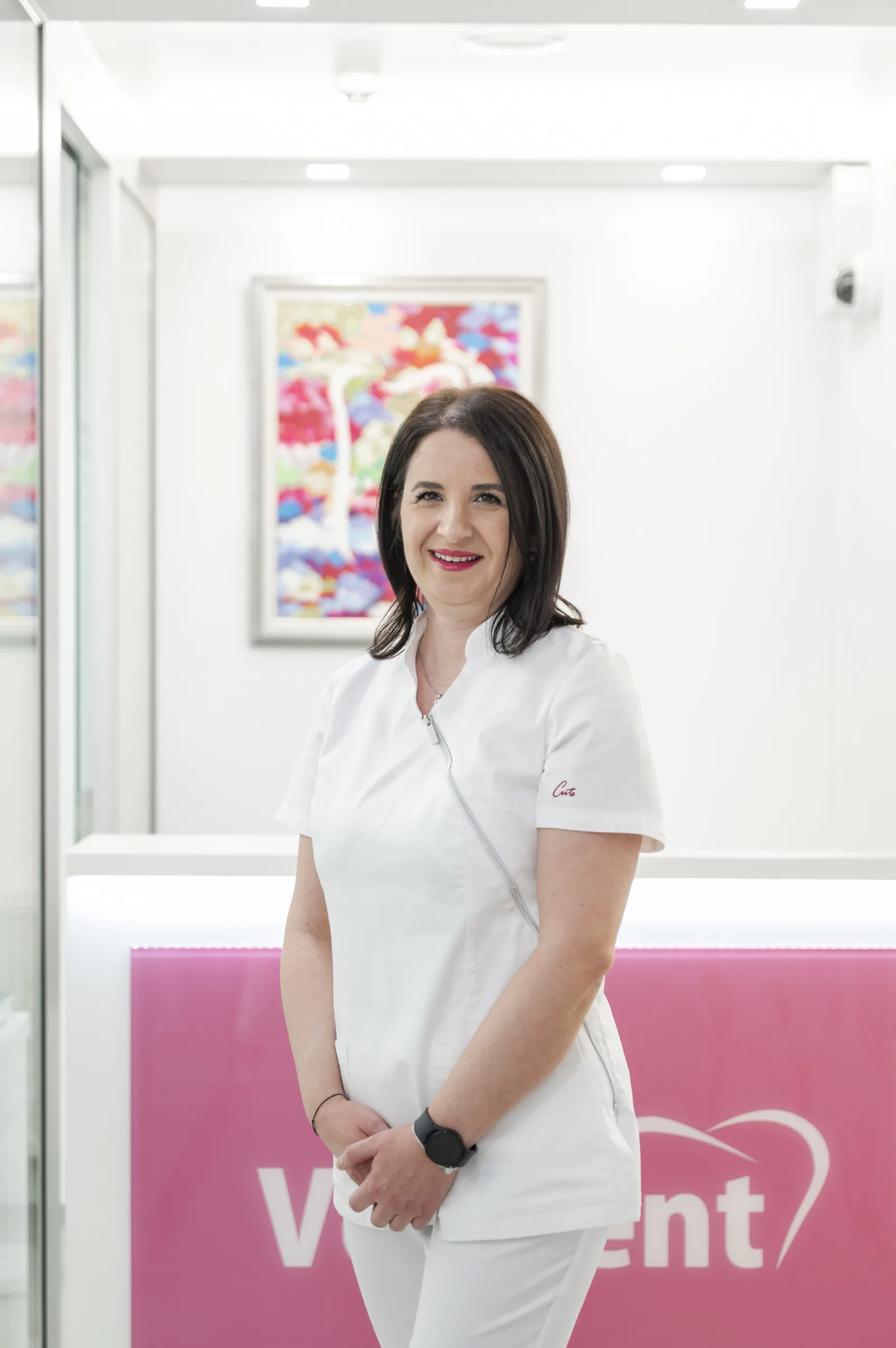 Dr. Lejla Hubijar — stomatolog, ordinacija Vogdent