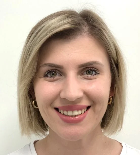 Ortodoncija Vogdent Sarajevo — nakon terapije (Portret), Samra S.